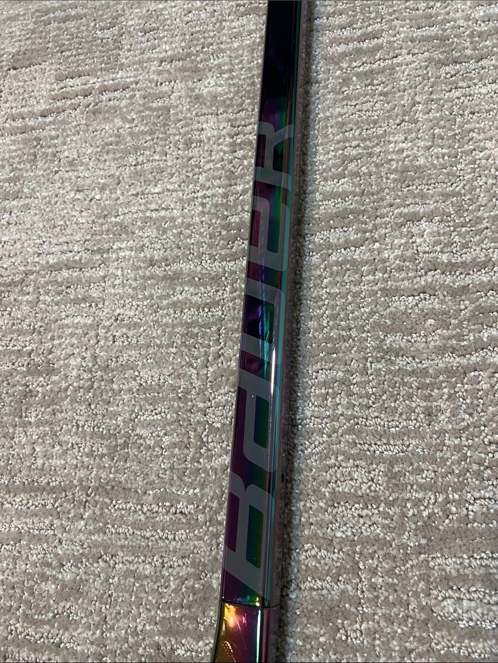Bauer Mystery Mini Hockey Stick in the rare chameleon chrome - Picture 6 of 8